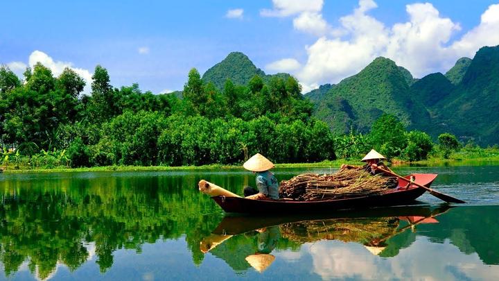 Hotspot Matrix: Biến Lông mày phong thủy có thực thành cơ hội marketing đột phá